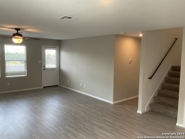 5813 Companion Loop Property Photo 8