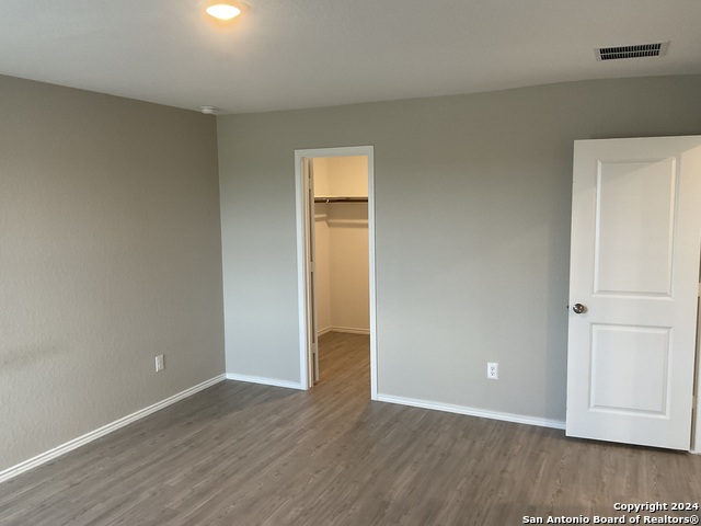 5813 Companion Loop Property Photo 11