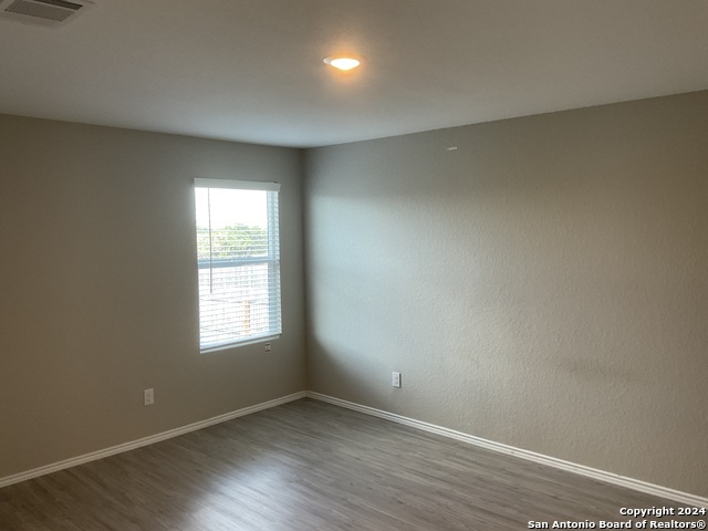 5813 Companion Loop Property Photo 12