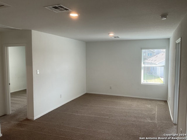 5813 Companion Loop Property Photo 16