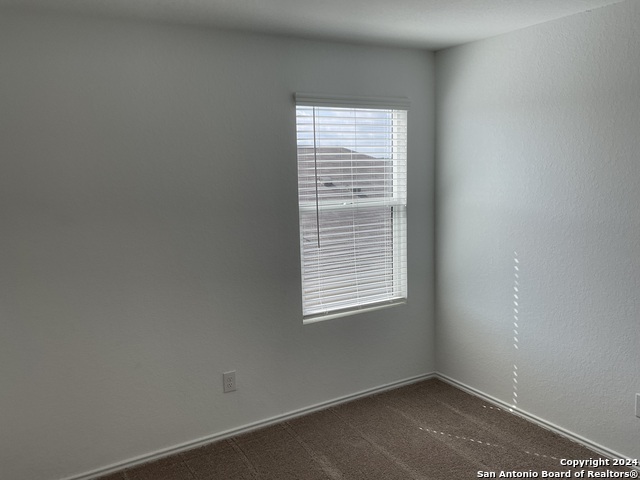 5813 Companion Loop Property Photo 19