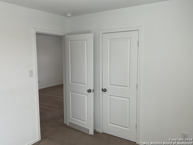 5813 Companion Loop Property Photo 20