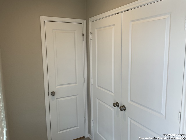 5813 Companion Loop Property Photo 24