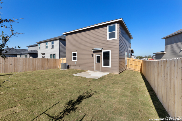 822 Bifurcate Bnd Property Photo 7