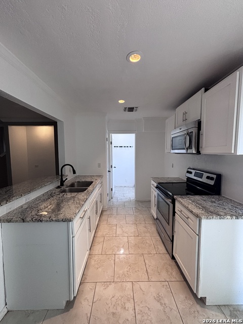 9140 Timber Path Property Photo 4