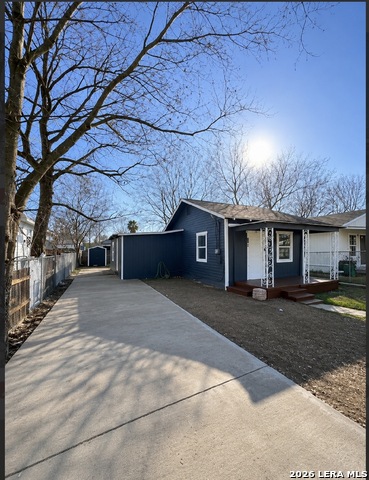 142 Eddie Wessley St Property Photo 2