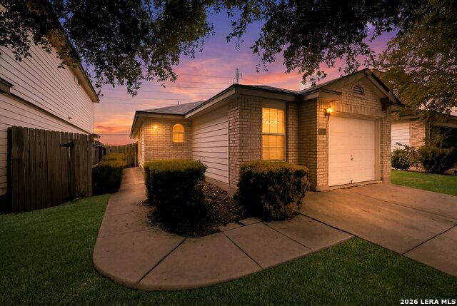 6918 Sandy Point Dr Property Photo 1