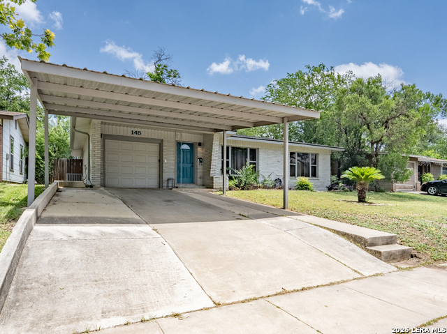 145 Addax Dr Property Photo 1