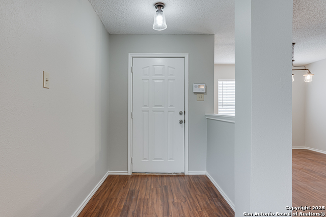 16522 Alwick Ln Property Photo 8
