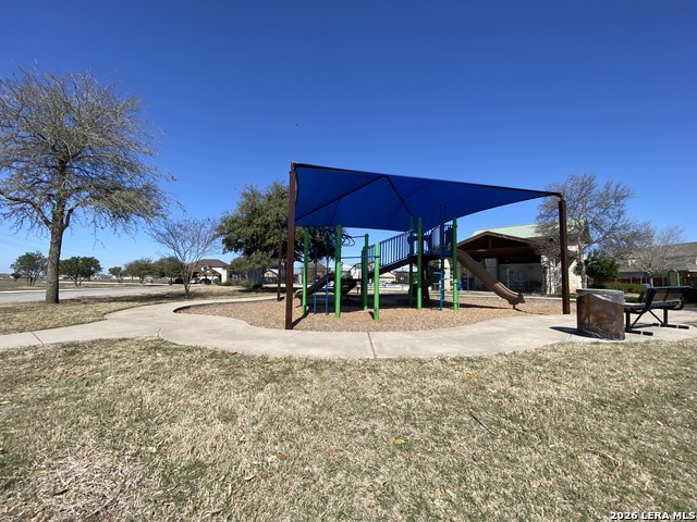 789 Great Oaks Dr Property Photo 24