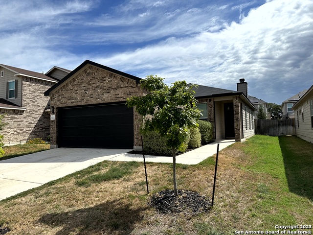 7968 Broussard Property Photo 2