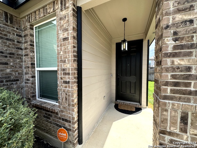 7968 Broussard Property Photo 4