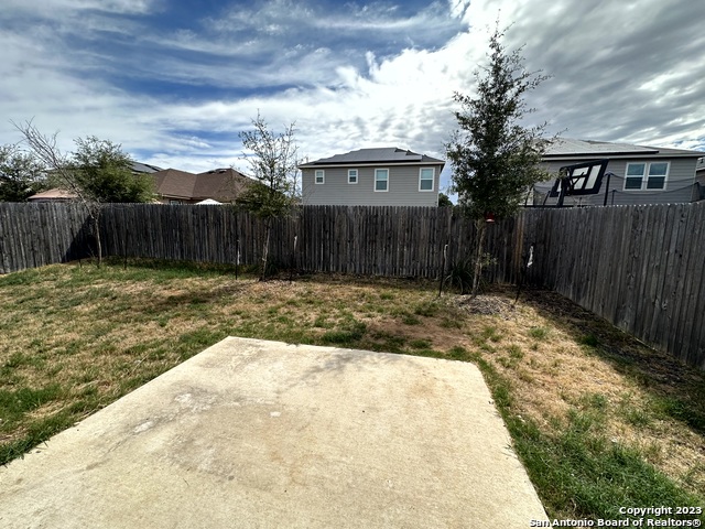 7968 Broussard Property Photo 5
