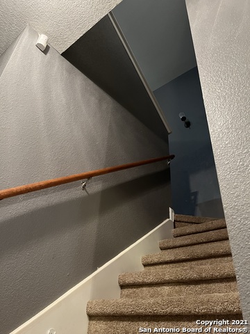 15710 Robin View Property Photo 11