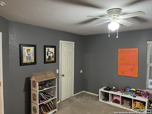 15710 Robin View Property Photo 13