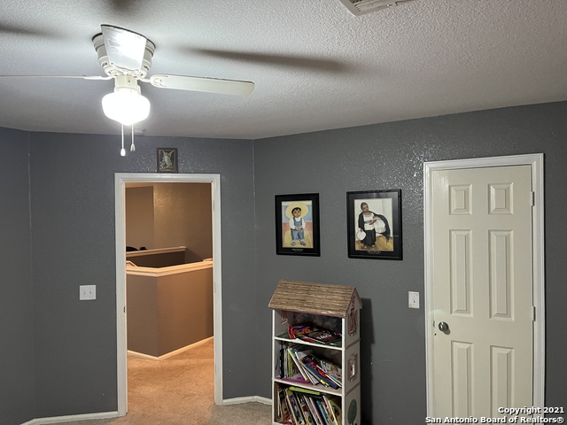 15710 Robin View Property Photo 23