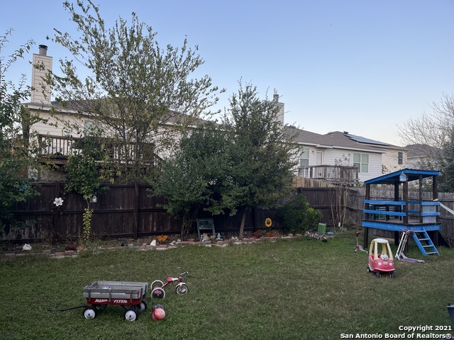15710 Robin View Property Photo 28