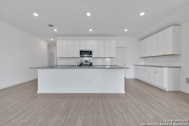 6906 Arid Way Property Photo 9