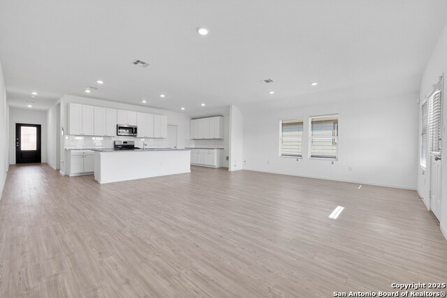6906 Arid Way Property Photo 11