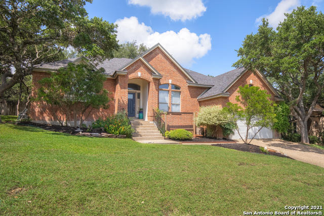 28902 Chartwell Ln Property Photo 1