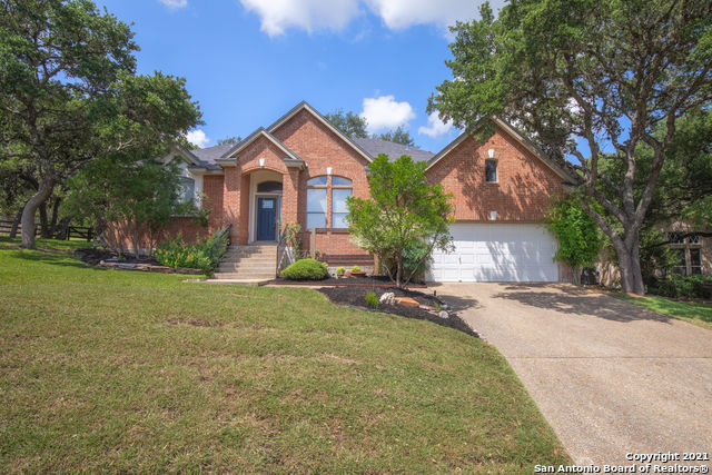 28902 Chartwell Ln Property Photo 3