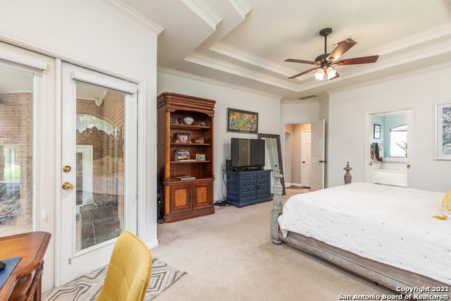 28902 Chartwell Ln Property Photo 8