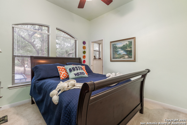 28902 Chartwell Ln Property Photo 26