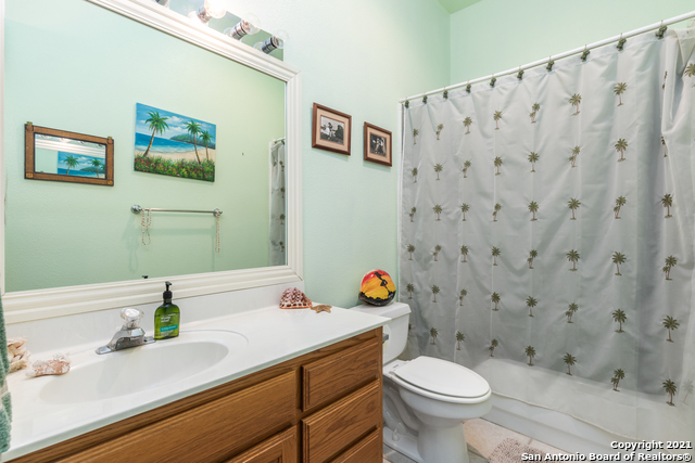 28902 Chartwell Ln Property Photo 27