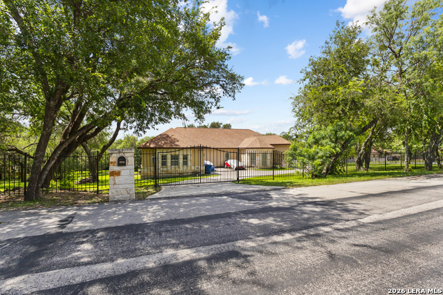 8210 Roy Lane Property Photo 3