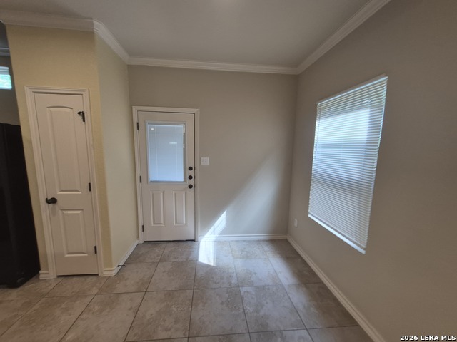 6926 Lakeview Dr. Property Photo 5