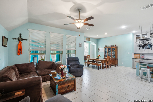 15203 Maskette Ave Property Photo 25