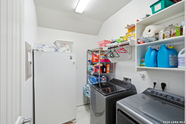15203 Maskette Ave Property Photo 40