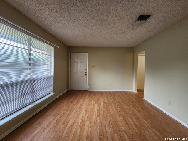 317 Briarwood Dr Property Photo 5