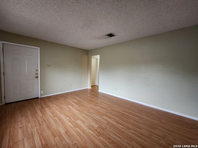 317 Briarwood Dr Property Photo 7