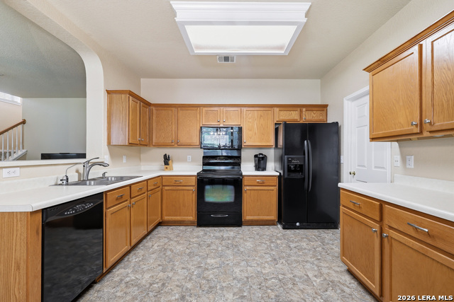 16927 Graham Walk Property Photo 12