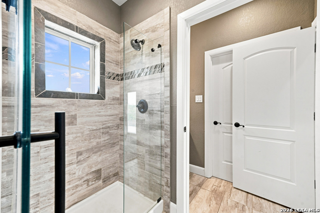 1357 Private Road 3702 Property Photo 28