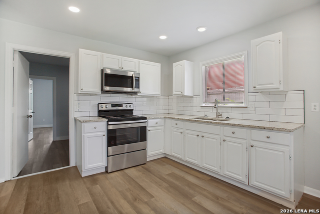 5535 Red Sky St Property Photo 2