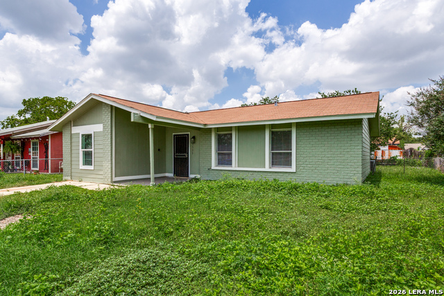 5535 Red Sky St Property Photo 4