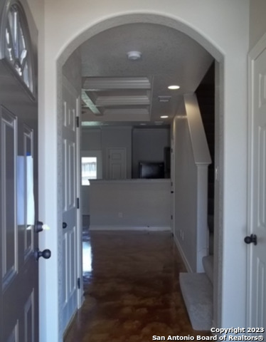 5113 Flipper Dr Property Photo 3