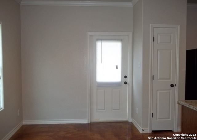 5113 Flipper Dr Property Photo 6