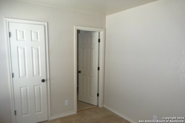5113 Flipper Dr Property Photo 9