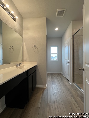 14622 Flatiron Cliff Property Photo 25