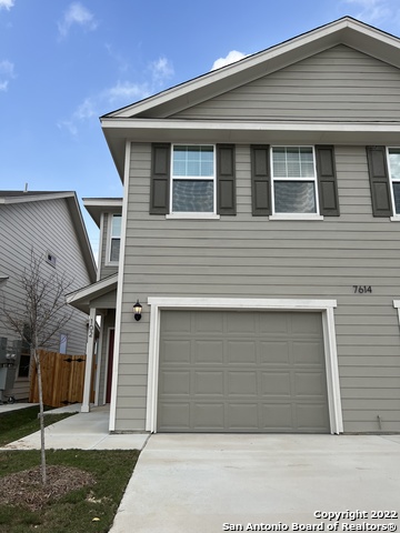 7614 Agave Bend Property Photo 2