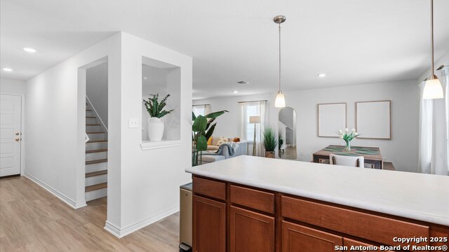 3511 Silver Set Property Photo 9