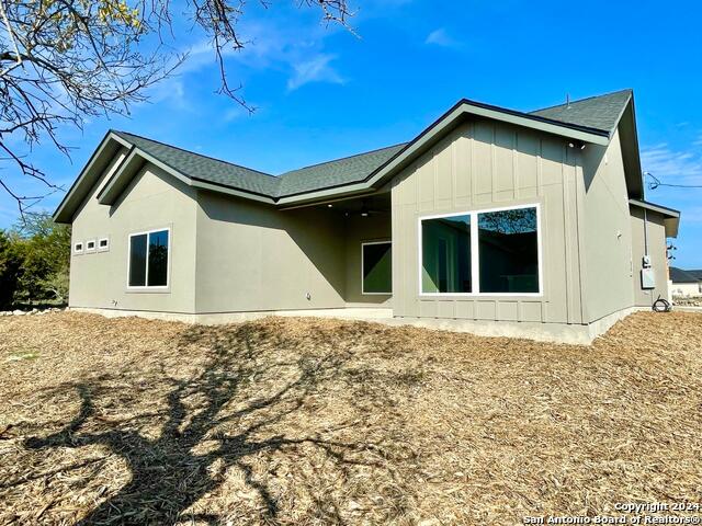 101 Joseph Lilley Property Photo 4
