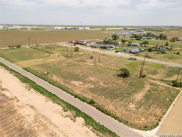 3606 E Broadway Property Photo 4