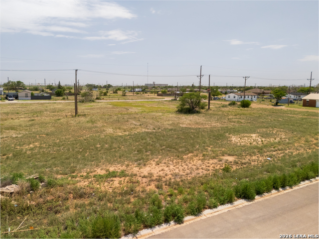 3606 E Broadway Property Photo 20
