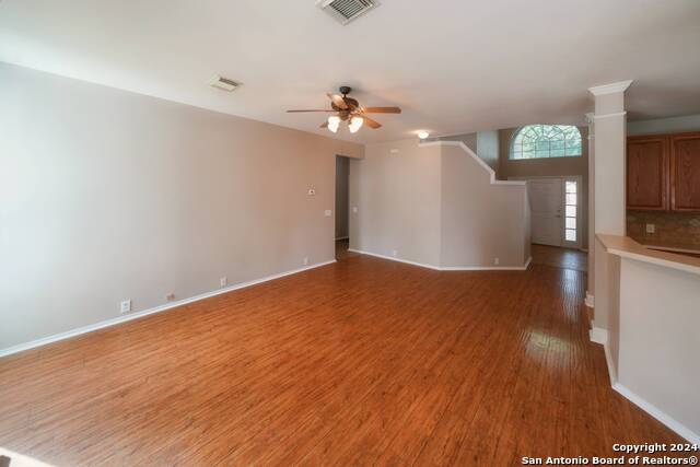4736 Green Bluff Dr Property Photo 6