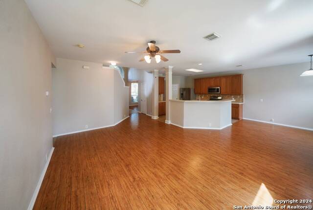 4736 Green Bluff Dr Property Photo 7