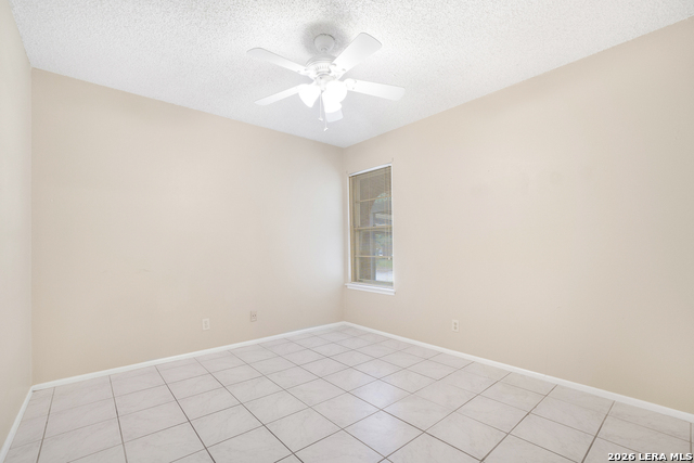 5003 Starfire St Property Photo 8